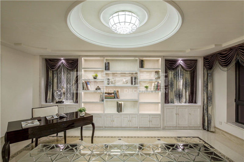 南湖名都廣場328平書房裝修實(shí)景