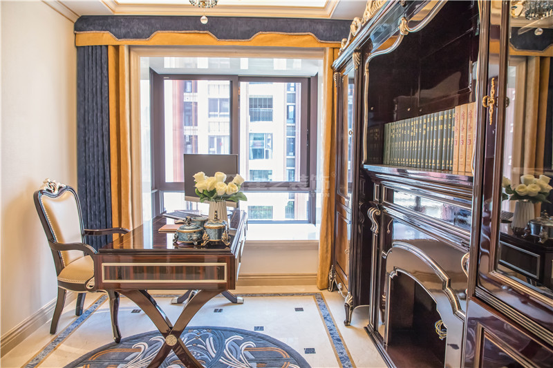 翡翠灣180平書房裝修實景圖