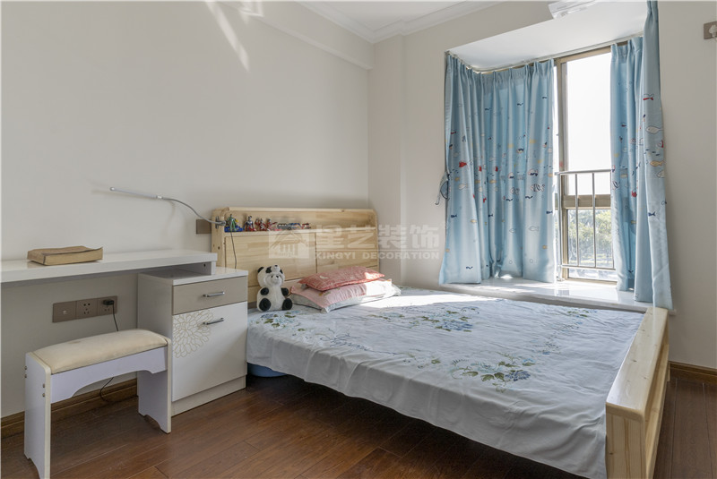金灣花城113平臥室裝修實景圖