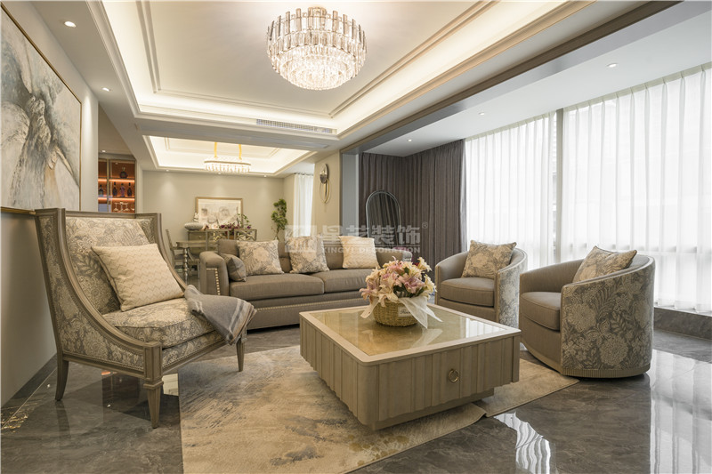 唐越青山 260平復式客廳裝修實景圖