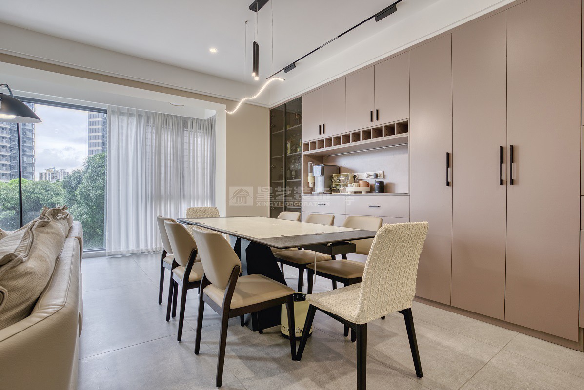 華潤(rùn)西園悅府149平餐廳裝修實(shí)景