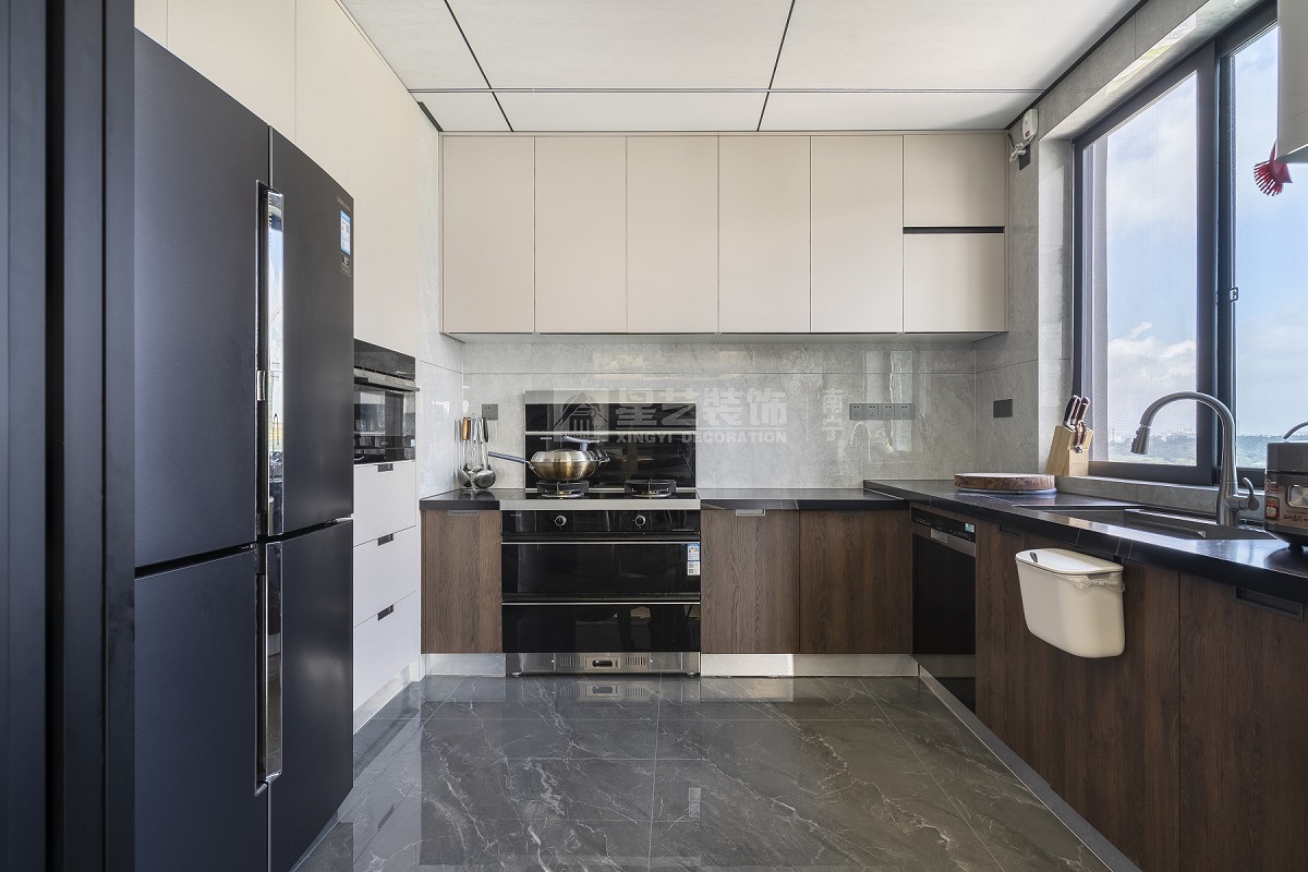 春江明月270平新中式廚房裝修實景