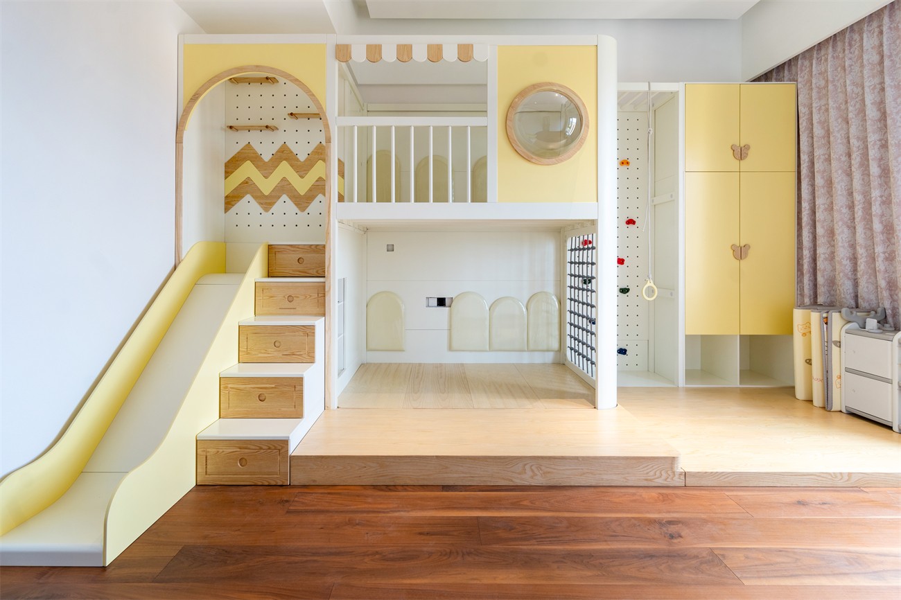 嘉和城依云灣800平現(xiàn)代輕奢臥室裝修完工實(shí)景圖