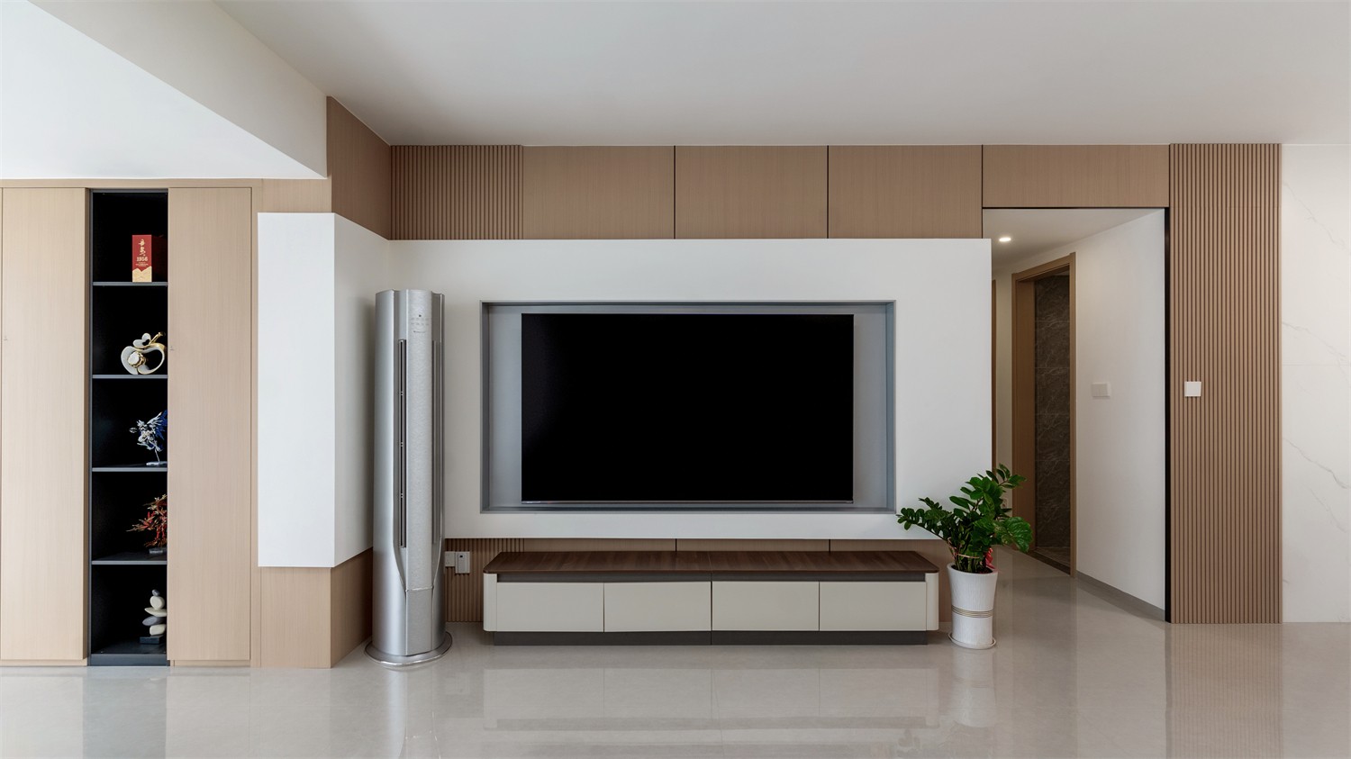 上水灣155平現代風格客廳裝修實景圖