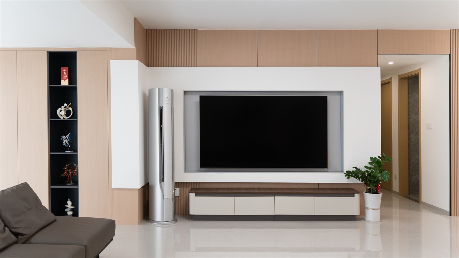 上水灣155平現代風格客廳裝修實景圖