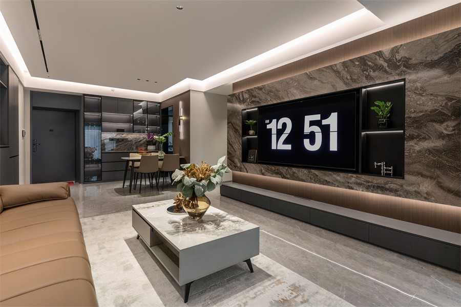 東方尊府117平現(xiàn)代風(fēng)格客廳裝修完工實景圖