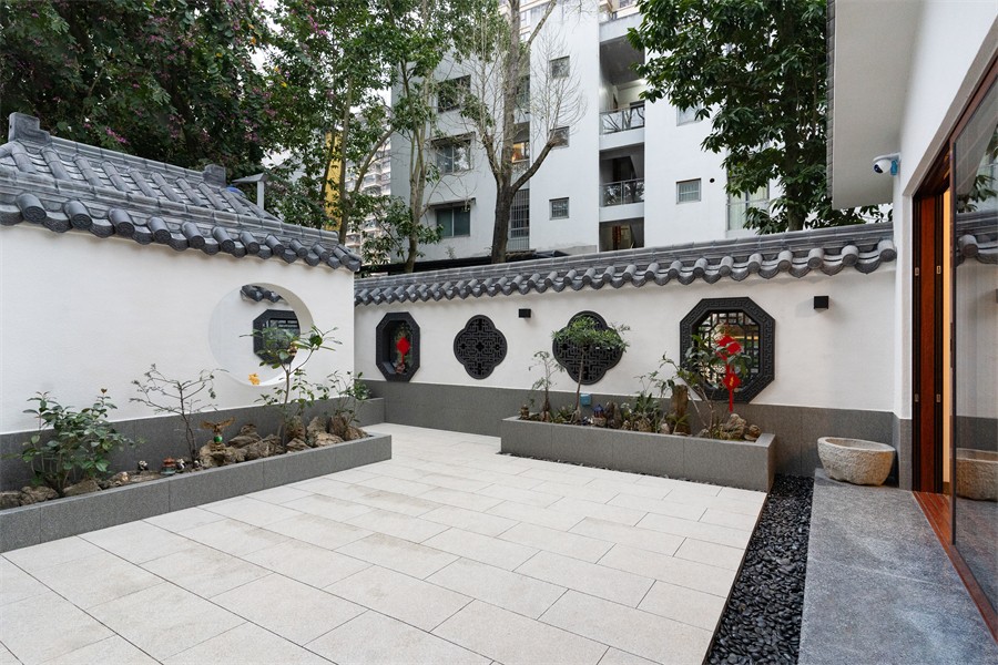 半山麗園202平復(fù)式樓新中式入戶庭院完工裝修實(shí)景圖